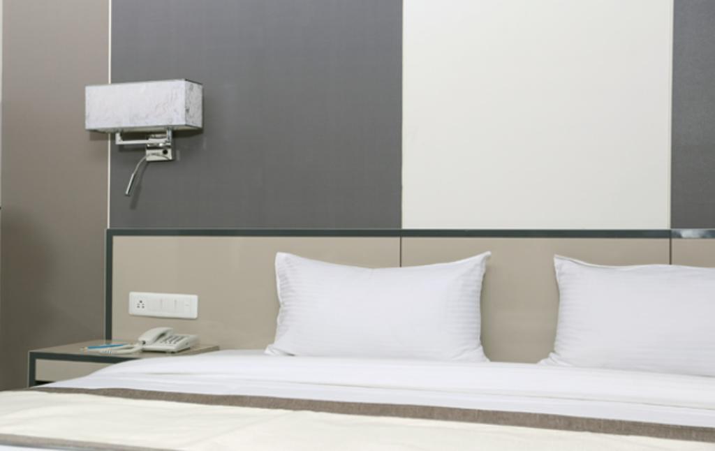 Amaya Bareilly Habitación foto